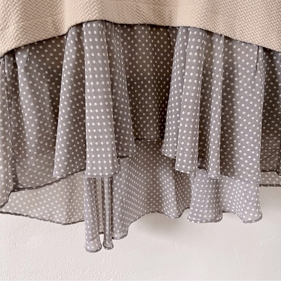 Comme Toi | Tan Herringbone Thermal Knit Layered Polka Dot Tunic Top, Medium - Picture 3 of 6